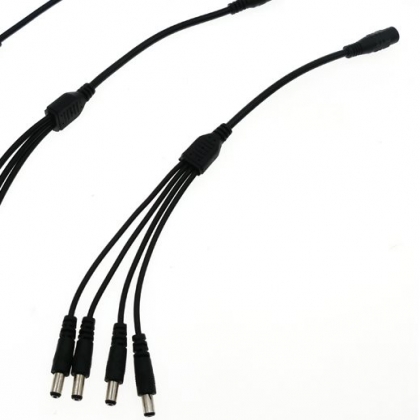 ������� female jack �� 4 ��. male jack 5.5 x 2.1 ��.  