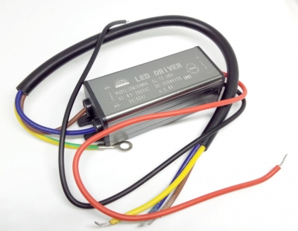 ������������ ������� 10W 300mA 22-38V IP67