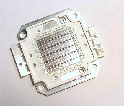 ������������ ������� 50��. ���� ������� 625��. 2000��.20-24V 1500�� Epileds 35mil 