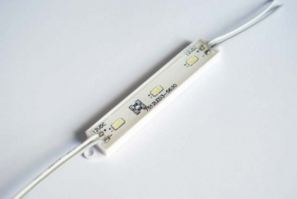 ������ 5630/3leds DC12V 4000K IP65 ����� 0,9W